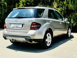 Gris / plata Usado 2007 Mercedes ML320 SUV | 9900 € (Un poco caro)