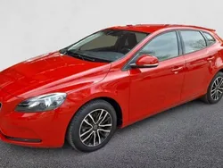 Usado 2017 Volvo V40 Momentum Familiar | 15.360 € (Super precio)