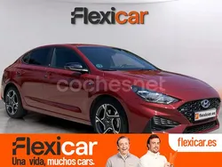 Rojo Usado 2023 Hyundai i30 N Line Berlina | 19.490 € (Precio justo)