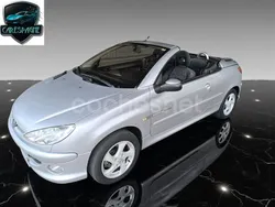 Gris / plata Usado 2006 Peugeot 206 CC Quiksilver Descapotable | 3490 € (Precio justo)