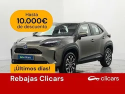 Verde Usado 2023 Toyota Yaris Cross Active SUV | 22.690 € (Buen precio)