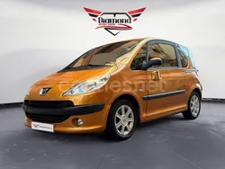 Naranja Usado 2006 Peugeot 1007 Utilitario | 4990 € (Caro)