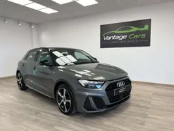 Gris Usado 2023 Audi A1 Sportback Black Edition Utilitario | 24.900 € (Precio justo)