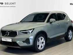 Verde Usado 2024 Volvo XC40 Core SUV | 32.900 € (Buen precio)