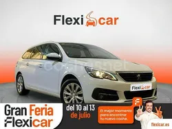 Blanco Usado 2020 Peugeot 308 Access Berlina | 10.390 € (Buen precio)