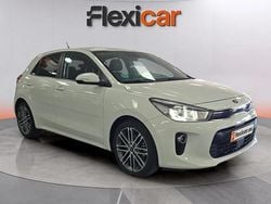 Gris Usado 2018 Kia Rio Berlina | 9890 € (Precio justo)