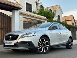 Gris / plata Usado 2019 Volvo V40 CC Plus Familiar | 15.900 € (Buen precio)