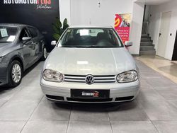 Gris / plata Usado 2000 VW Golf IV Highline Berlina | 3999 € (Precio justo)