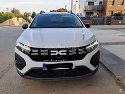 Blanco Usado 2023 Dacia Sandero Essentiel Utilitario | 12.000 € (Buen precio)