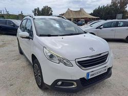 Blanco Usado 2015 Peugeot 2008 Access SUV | 7999 € (Precio justo)