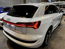Usado 2020 Audi e-tron Advanced SUV | 16.499 €