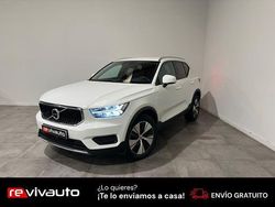 Blanco Usado 2022 Volvo XC40 Momentum SUV | 22.490 € (Precio justo)