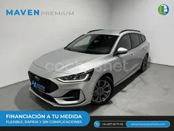 Gris / plata Usado 2023 Ford Focus ST-Line X Familiar | 24.500 € (Un poco caro)