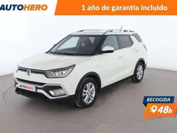 Blanco Usado 2017 Ssangyong XLV SUV | 11.999 €