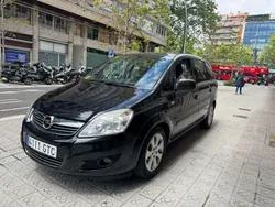 Negro Usado 2010 Opel Zafira Essentia Monovolumen | 5500 € (Un poco caro)