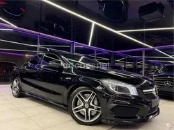 Negro Usado 2014 Mercedes CLA45 AMG AMG Berlina | 29.999 € (Precio justo)