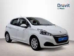 Blanco Usado 2018 Peugeot 208 Active Utilitario | 10.690 € (Precio justo)