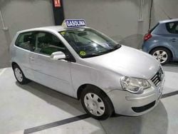 Gris Usado 2005 VW Polo Advance Berlina | 3490 € (Buen precio)