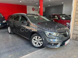 Gris / plata Usado 2018 Renault Mégane GrandTour LIMITED Familiar | 13.500 € (Un poco caro)