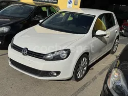 Blanco Usado 2010 VW Golf VI Advance Berlina | 7900 € (Precio justo)