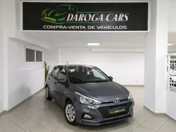 Gris / plata Usado 2020 Hyundai i20 Berlina | 9990 € (Precio justo)