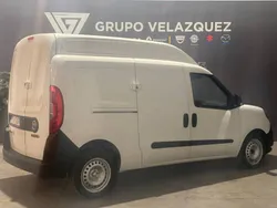 Blanco Usado 2019 Fiat Doblò Monovolumen | 15.490 € (Un poco caro)