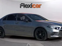 Gris Usado 2019 Mercedes A180 Berlina | 21.490 € (Precio justo)
