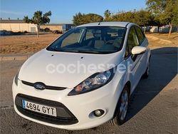 Blanco Usado 2010 Ford Fiesta Ambiente Berlina | 3570 € (Buen precio)
