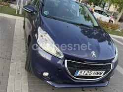 Azul Usado 2012 Peugeot 208 Active Utilitario | 4800 € (Precio justo)