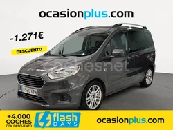 Gris / plata Usado 2018 Ford Tourneo Courier Titanium Monovolumen | 13.990 € (Un poco caro)