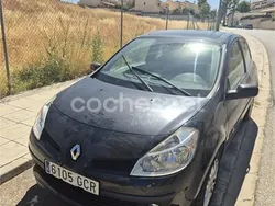 Negro Usado 2008 Renault Clio II Dynamique Berlina | 4600 € (Precio justo)