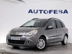 Gris / plata Usado 2011 Renault Clio GrandTour Authentique Familiar | 4750 € (Super precio)