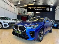 Azul Usado 2025 BMW X2 M Sport SUV | 43.900 €