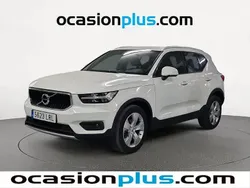 Blanco Usado 2021 Volvo XC40 Momentum SUV | 22.591 € (Precio justo)