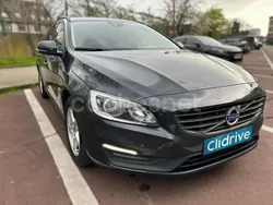 Gris / plata Usado 2016 Volvo V60 Kinetic Familiar | 10.490 € (Precio justo)