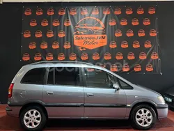 Gris / plata Usado 2003 Opel Zafira Elegance Monovolumen | 1999 € (Precio justo)