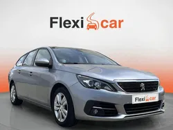 Gris Usado 2020 Peugeot 308 Active Familiar | 11.490 € (Buen precio)