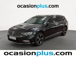 Gris Usado 2020 VW Passat R-line Familiar | 19.000 € (Precio justo)