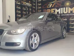 Gris / plata Usado 2010 BMW 325 Coupe | 11.499 €