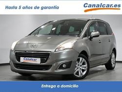Usado 2016 Peugeot 5008 Active Monovolumen | 7291 € (Buen precio)