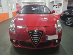 Usado 2016 Alfa Romeo Giulietta Distinctive Utilitario | 8990 € (Precio justo)