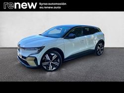 Blanco Usado 2023 Renault Mégane Iconic Berlina | 27.900 € (Un poco caro)