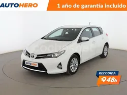 Blanco Usado 2013 Toyota Auris Active Berlina | 13.499 € (Precio justo)