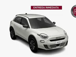 Blanco Nuevo 2025 Fiat 600 SUV | 22.620 € (Precio justo)