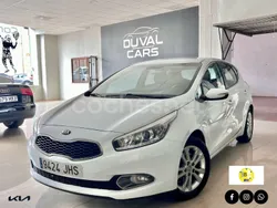 Blanco Usado 2015 Kia Ceed GT Berlina | 7990 € (Precio justo)