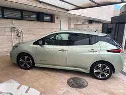 Eléctrico Usado 2018 Nissan Leaf N-Connecta Utilitario | 12.000 €