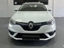 Blanco Usado 2019 Renault Mégane IV Business Berlina | 14.500 € (Un poco caro)