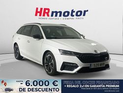 Blanco Usado 2023 Skoda Octavia RS Familiar | 31.490 € (Un poco caro)