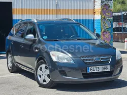Gris / plata Usado 2008 Kia Ceed Active Berlina | 3995 € (Super precio)