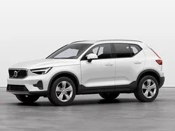 Blanco Nuevo 2025 Volvo XC40 Core SUV | 38.500 € (Buen precio)
